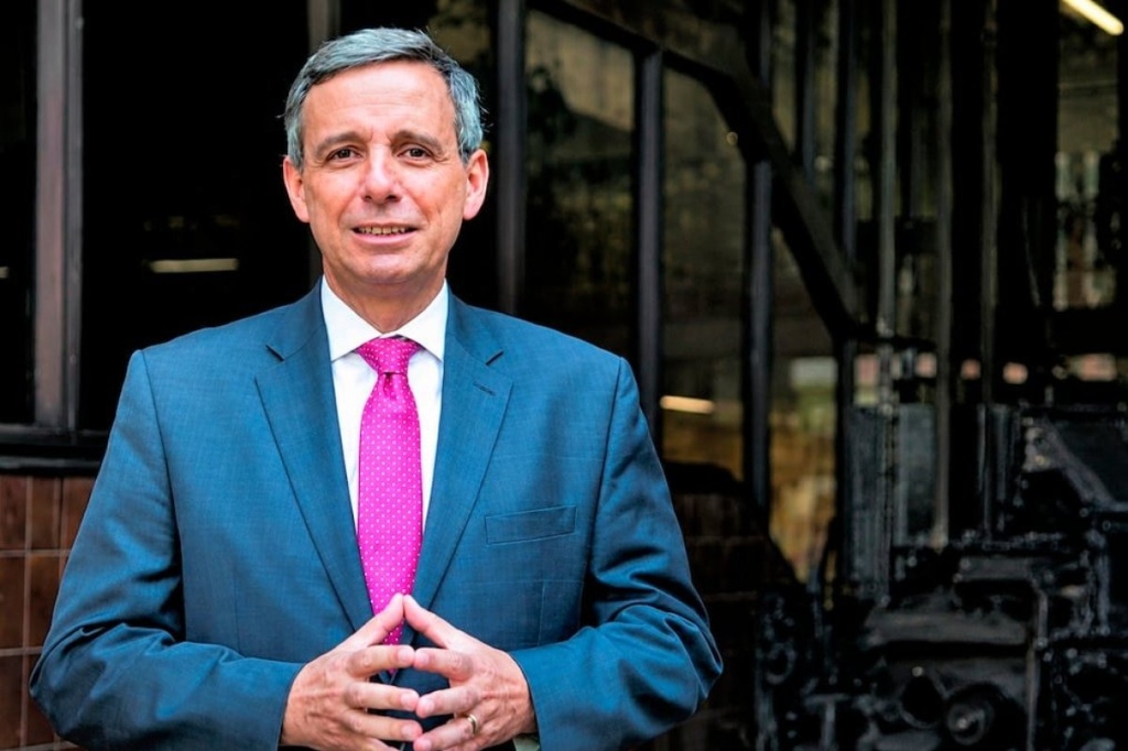 Tres músculos Miguel Gómez